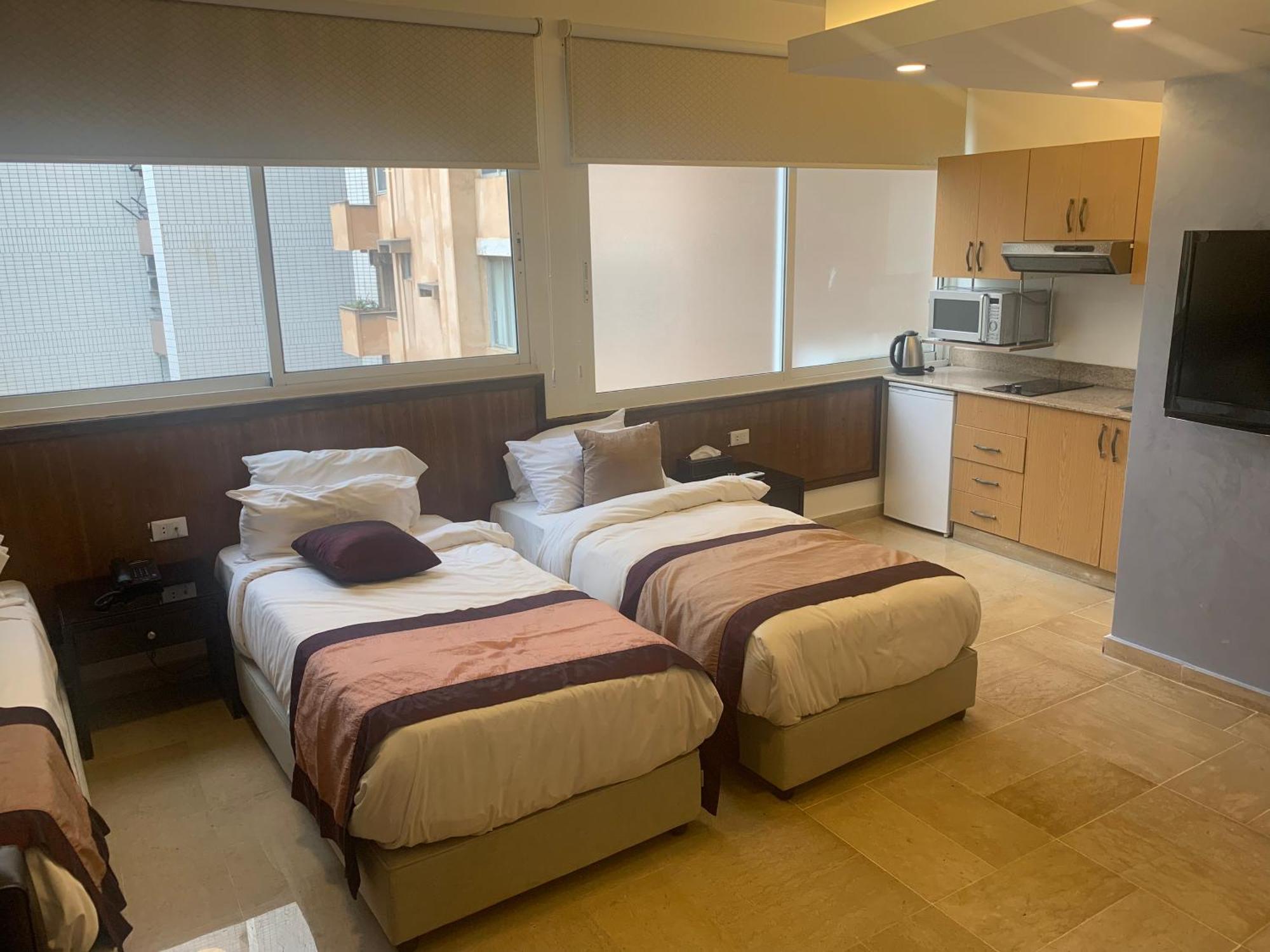 Bliss 3000 Furnished Studios Beirut Eksteriør billede