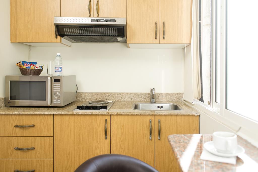 Bliss 3000 Furnished Studios Beirut Eksteriør billede
